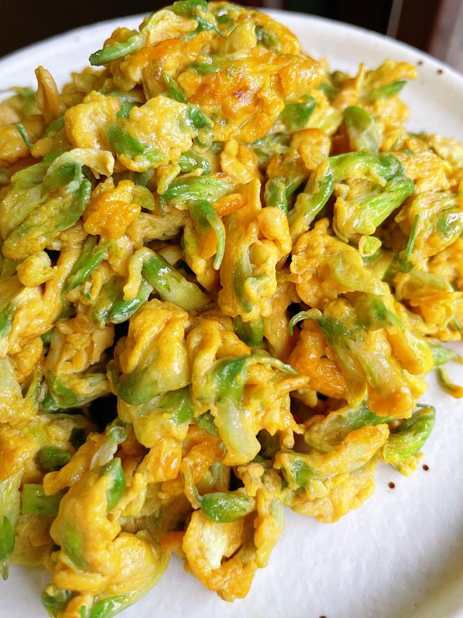 槐樹(shù)花炒雞蛋