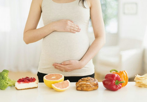 為什么有些孕媽3個月顯懷，有的7個月才顯懷?