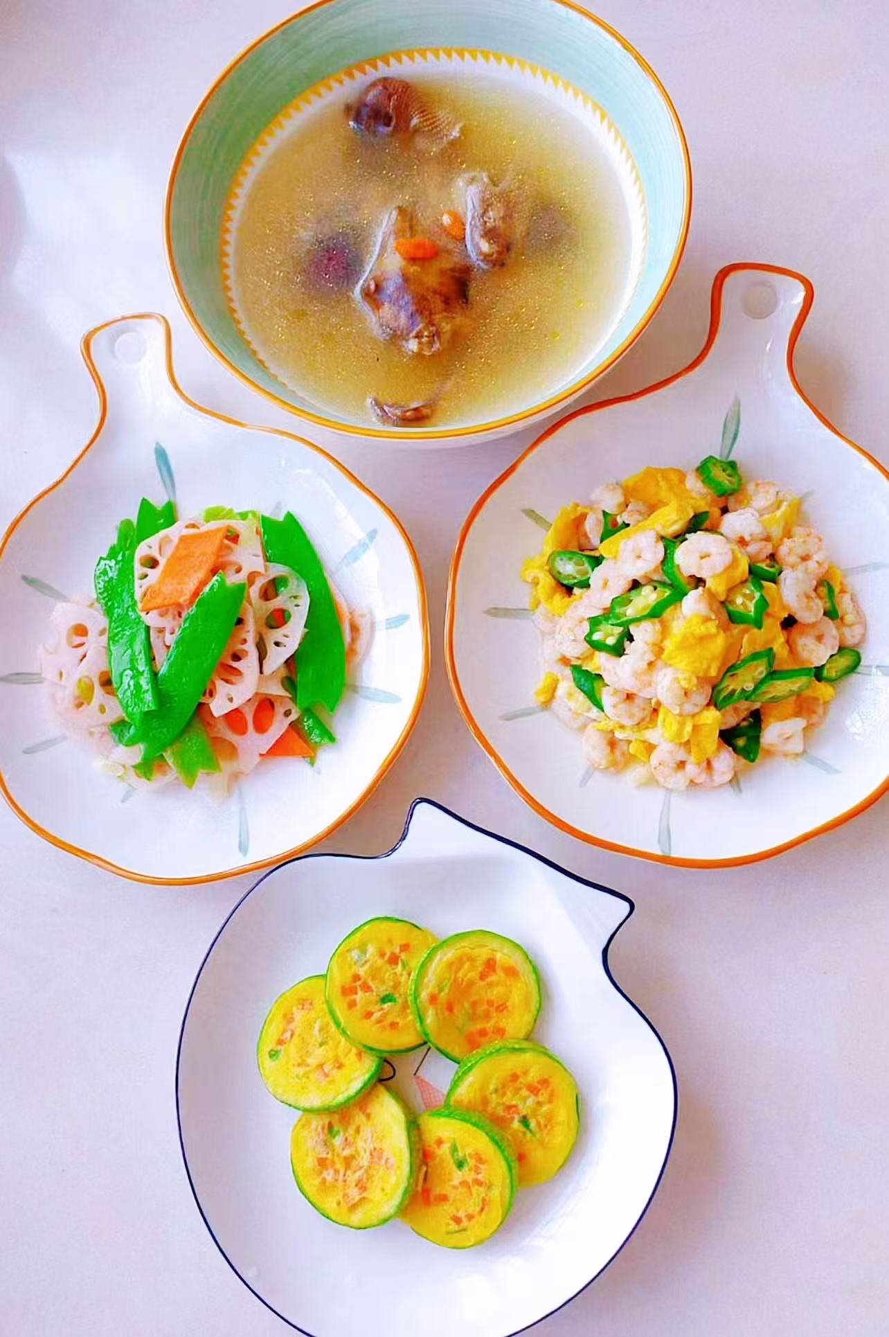 重點(diǎn)來了！|孕期不同階段怎么補(bǔ)？