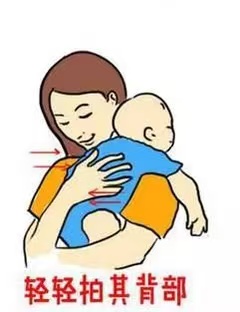 新生兒打嗝不止很難受？除了拍嗝，你還可以這樣做！