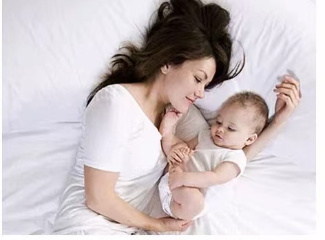 乳房濕疹：原因、癥狀、護(hù)理及哺乳指南